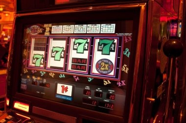 Live blackjack dealer at lantai6 alternatif studio